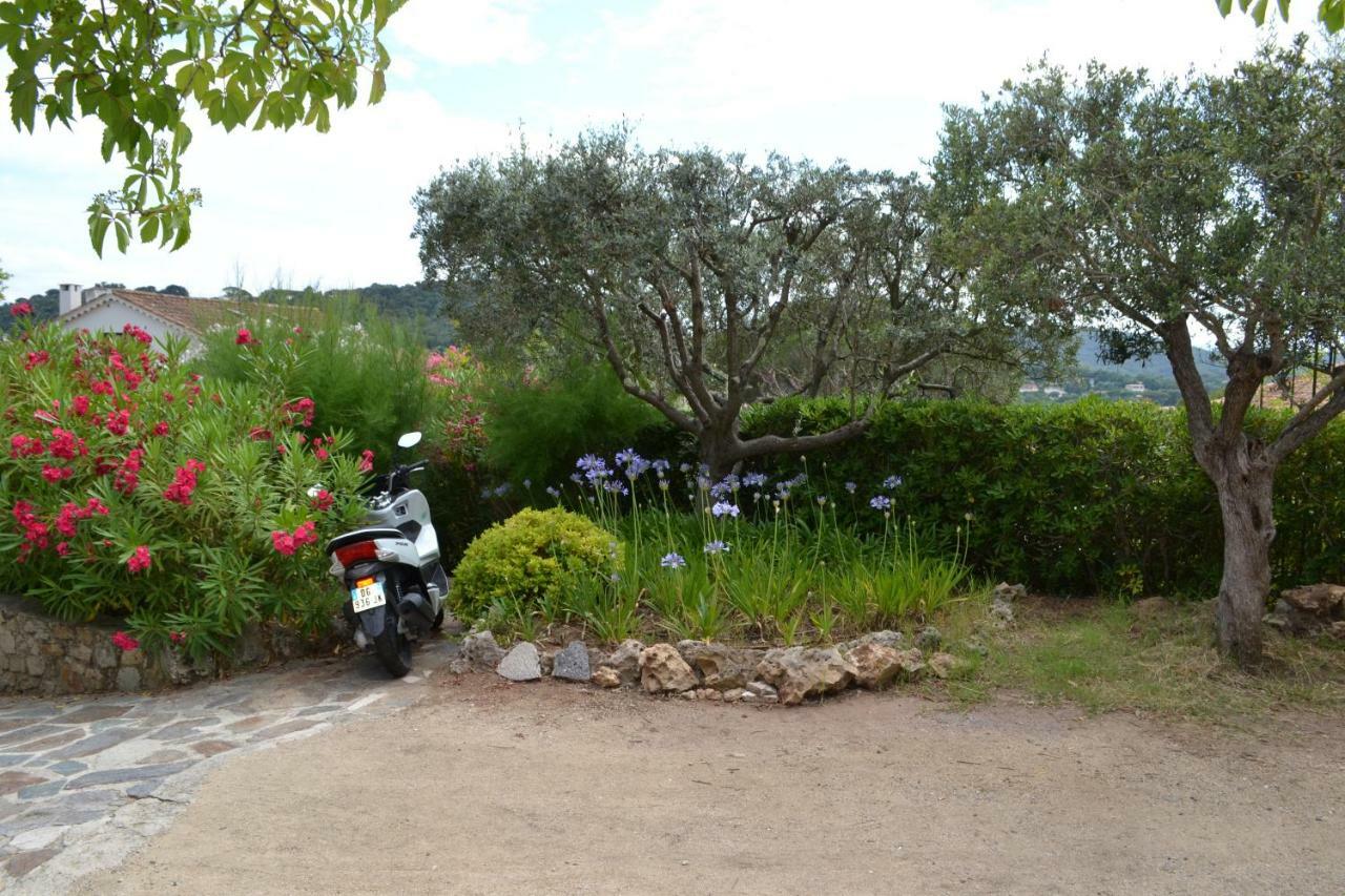 Apartment Les Moulins Saint Tropez Bagian luar foto