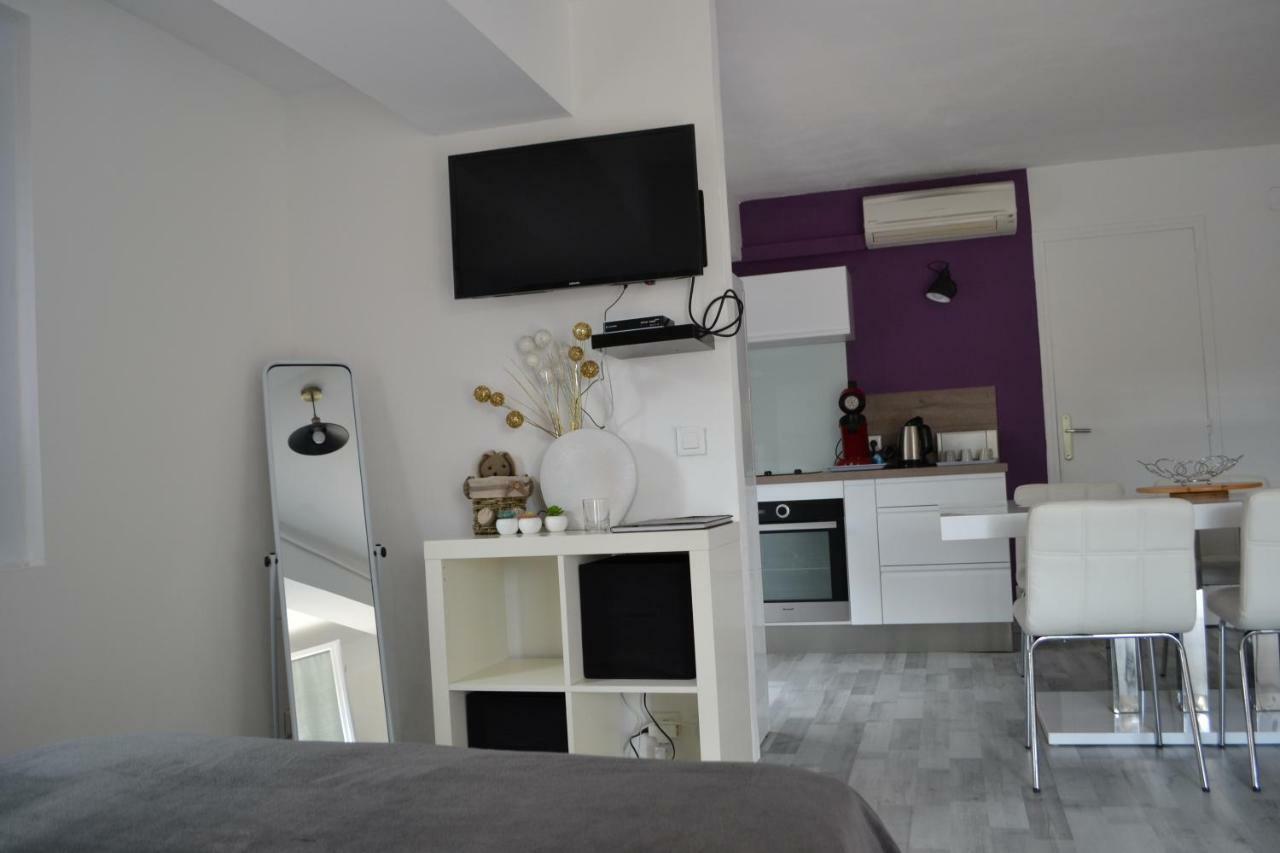 Apartment Les Moulins Saint Tropez Bagian luar foto
